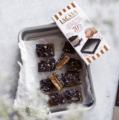 Chocolate Negro 70% Cacao con Caramelo y Sal Rosa del Himalaya